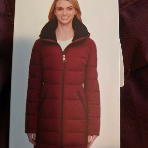 Andrew Marc Ladies' Long Stretch Parka OXBLOOD - Picture 4 of 14